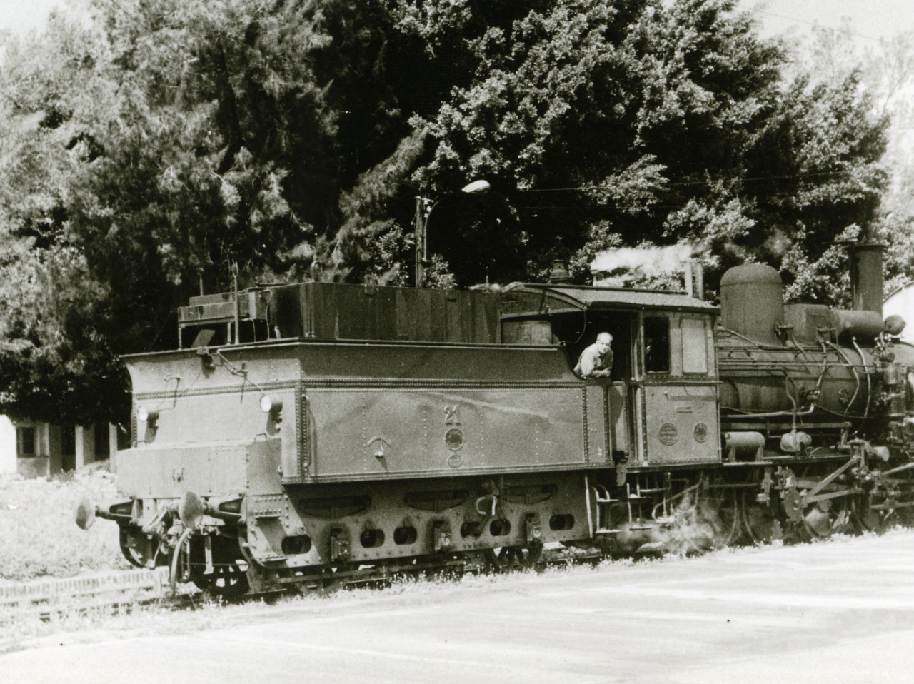 train beirut bw Mireille Raad Blog